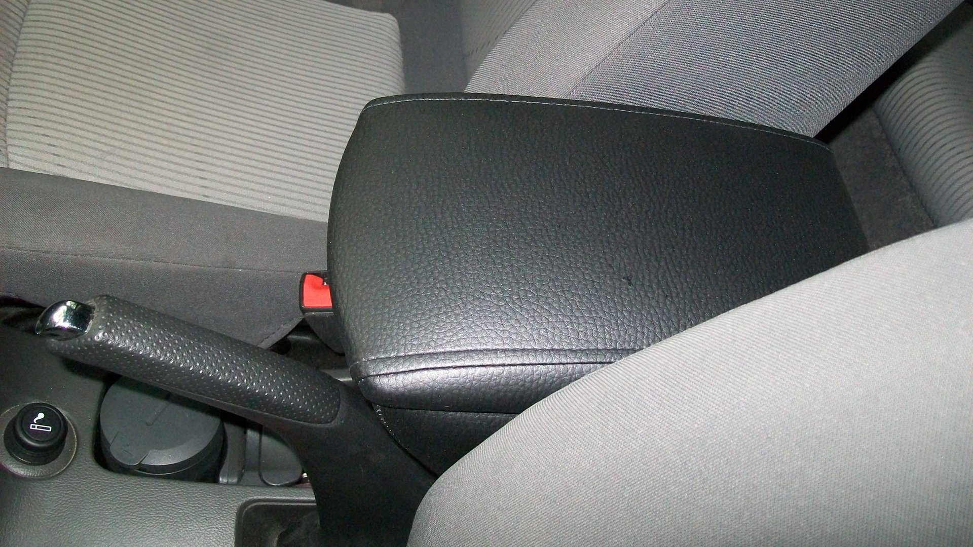 Подлокотник Chevrolet Cruze Шевроле Круз смотреть онлайн