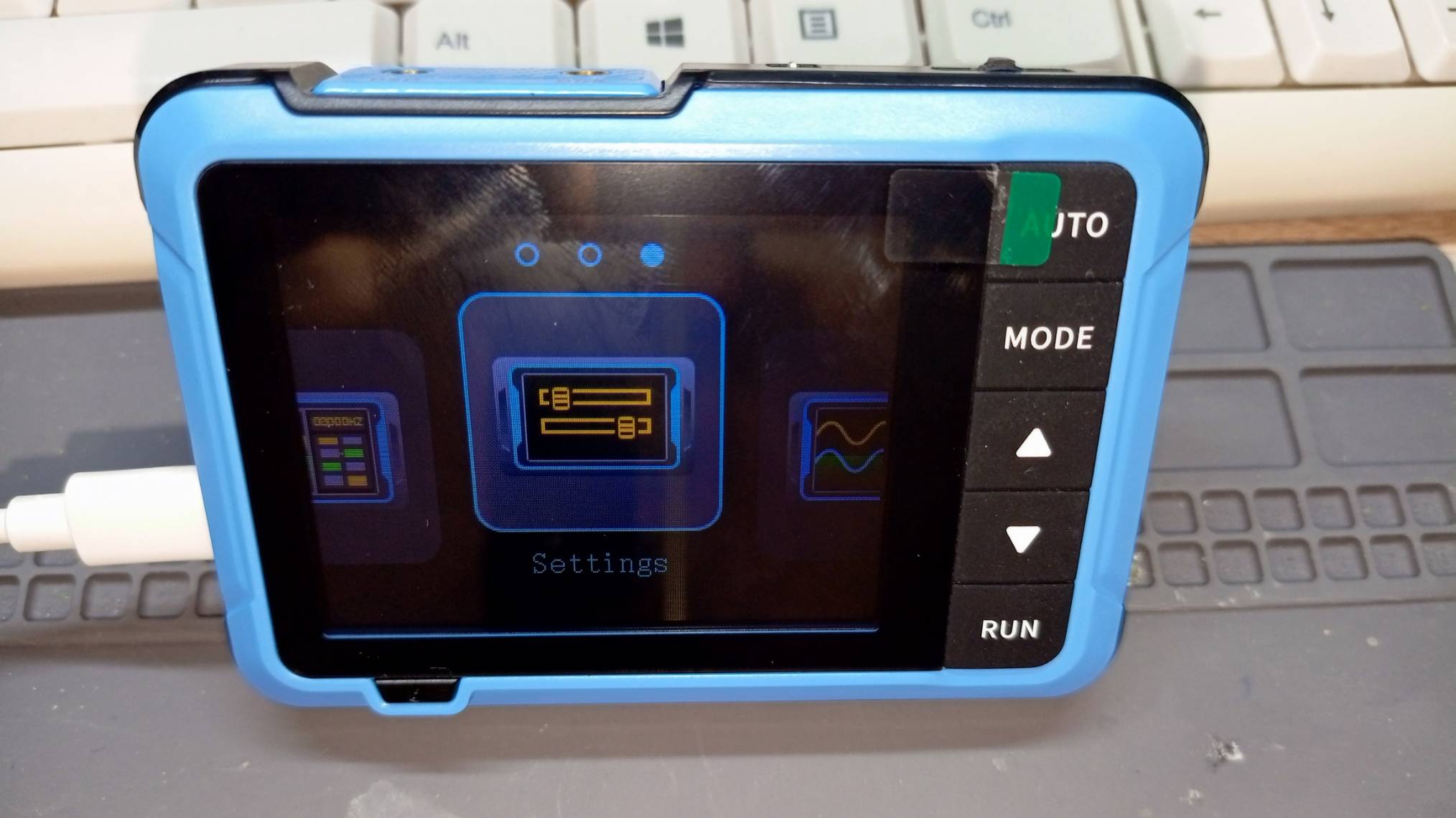 Video_2025-03-03_20-03-02