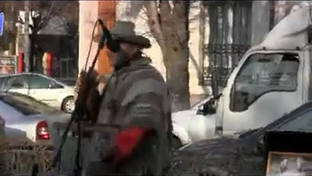 Днепр.Уличный музыкант. смотреть онлайн
