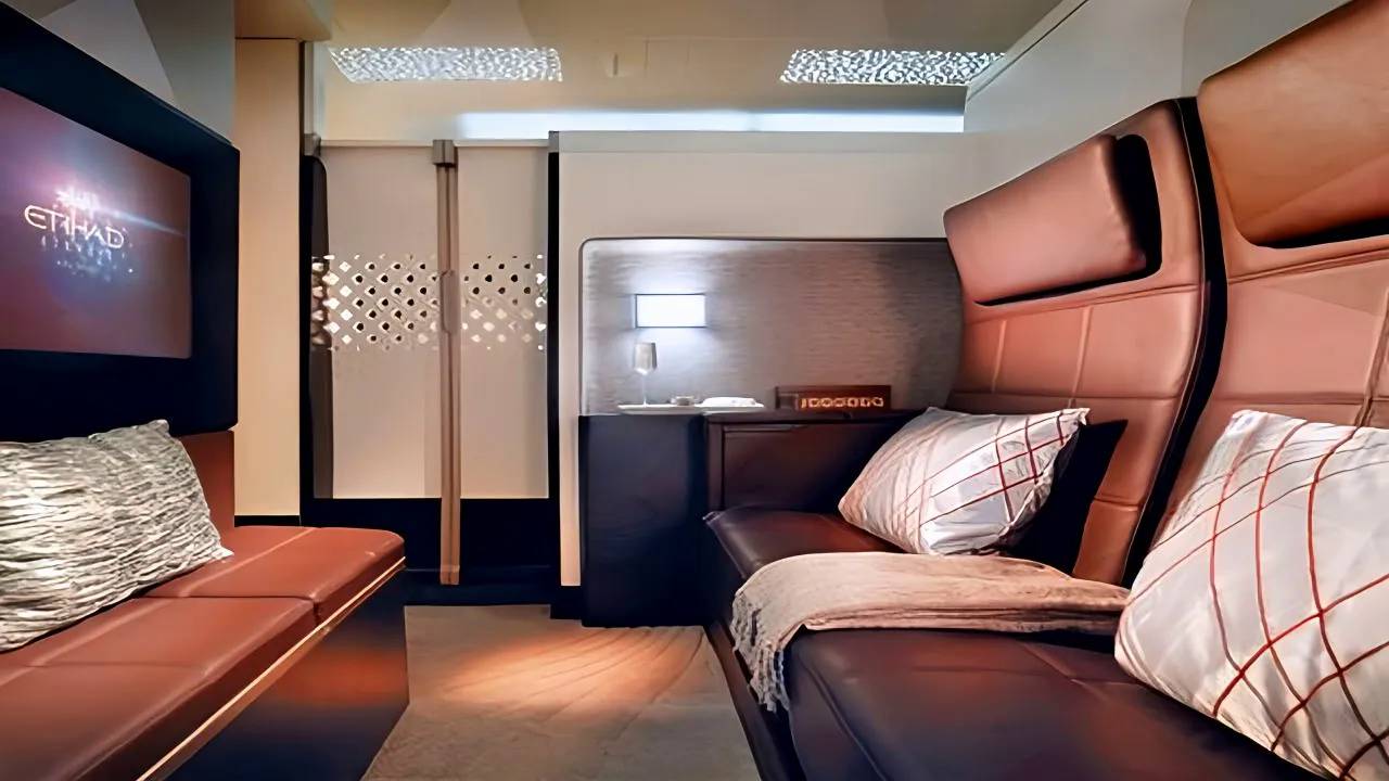 World's Best First Class - Etihad A380 The Residence ｜ Abu Dhabi To London