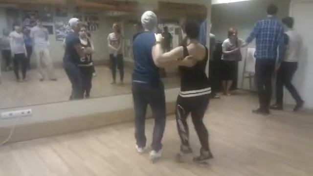 Сальса начинающие. Стас Швецов и Оля Самойлова Занятие 17 марта 2015 смотреть онлайн