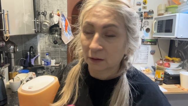 Готовлю ужин/робот уборкой занимается!