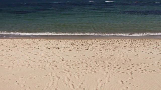 Футаж - Пустынный берег. Панорама. 1 смотреть онлайн