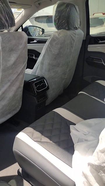 VOLKSWAGEN ID. 6 PRO BLUE 2022 , Location Dubai-UAE, смотреть онлайн