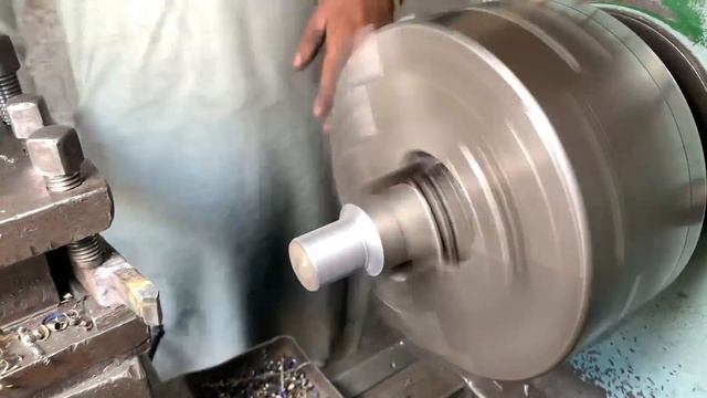 How To Repair Broken Pinion Top side With Interesting Technique // Must Watch This Video смотреть онлайн