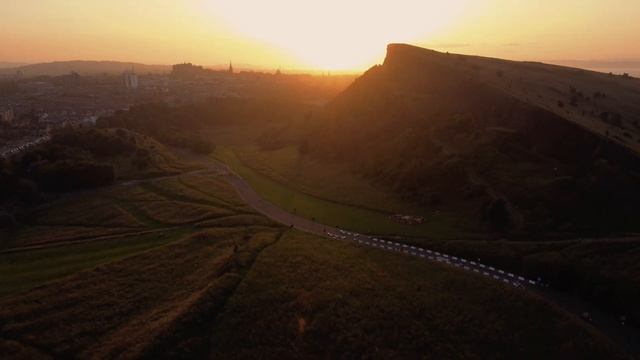 Edinburgh Sunset - Arthur Seat Crags смотреть онлайн