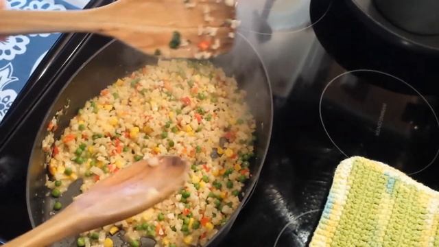 Trader Joe's Low Carb Stir Fry Riced Cauliflower Review