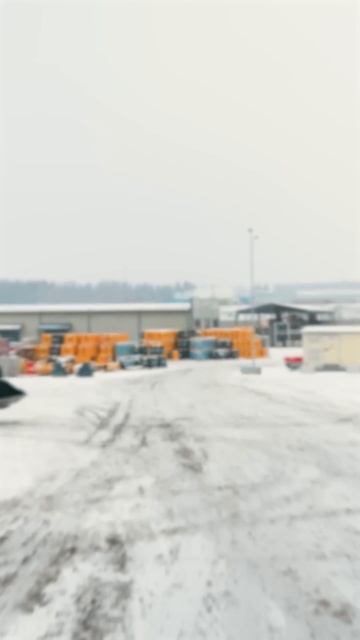 Экскаваторы-погрузчики JCB смотреть онлайн