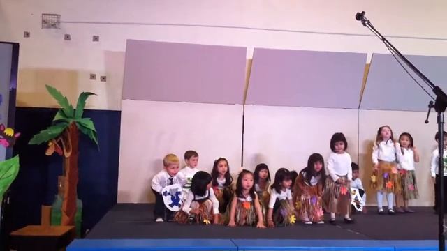 Wiggle Worm Workout 清清学校2012春季演唱会,第2首歌 смотреть онлайн