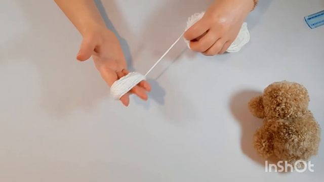 Tutorial Coniglietto di Pasqua fai-da-te con pom‐pon Кролик из помпонов! смотреть онлайн