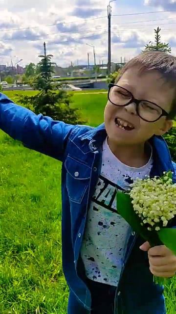 Я подарю вам ландыши #ландыши #shorts #best #тренды #shortvideo #реки смотреть онлайн