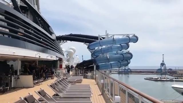 MSC SeaView лайнер смотреть онлайн