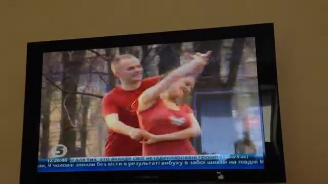 Цікаве Життя. Сальса в парке Шевченко. смотреть онлайн