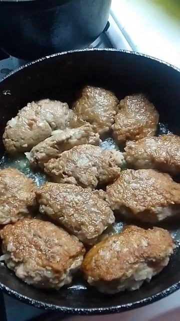 Быстрые котлетки на ужин