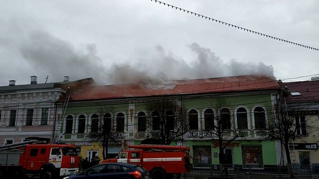 Крупный пожар в Туле: горит магазин мебели Беларусь