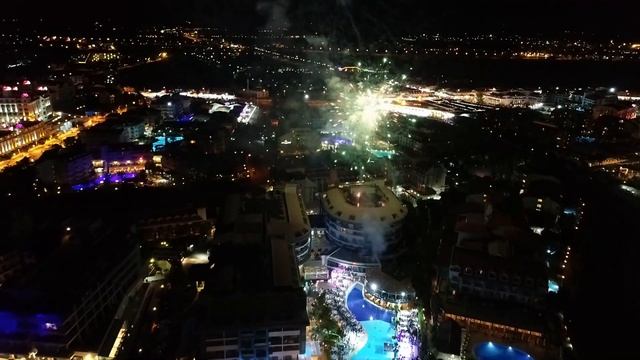 FireWorks смотреть онлайн