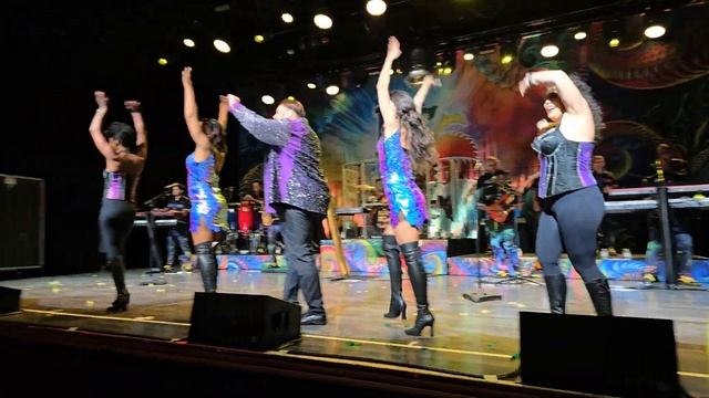 "Boogie Shoes" KC & The Sunshine Band 50th Anniv. Tour 2024-03-21 смотреть онлайн