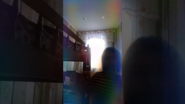 Я    танцую   песню   мама   неузнает