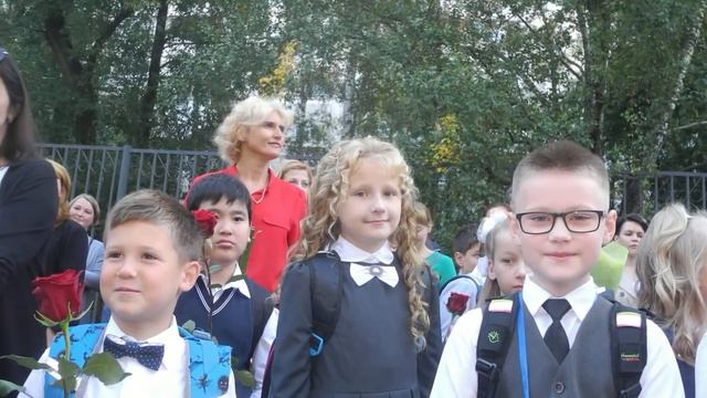 2019 09 02 Hello school Nastia and Olesia смотреть онлайн