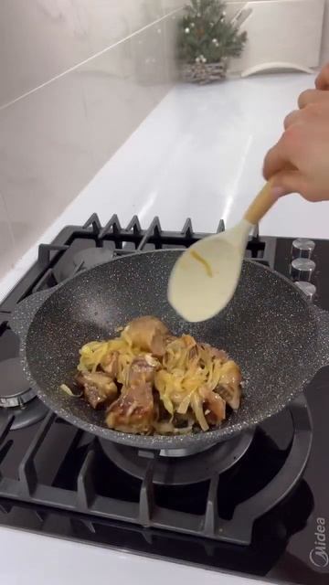 Нежное мясо картошкой