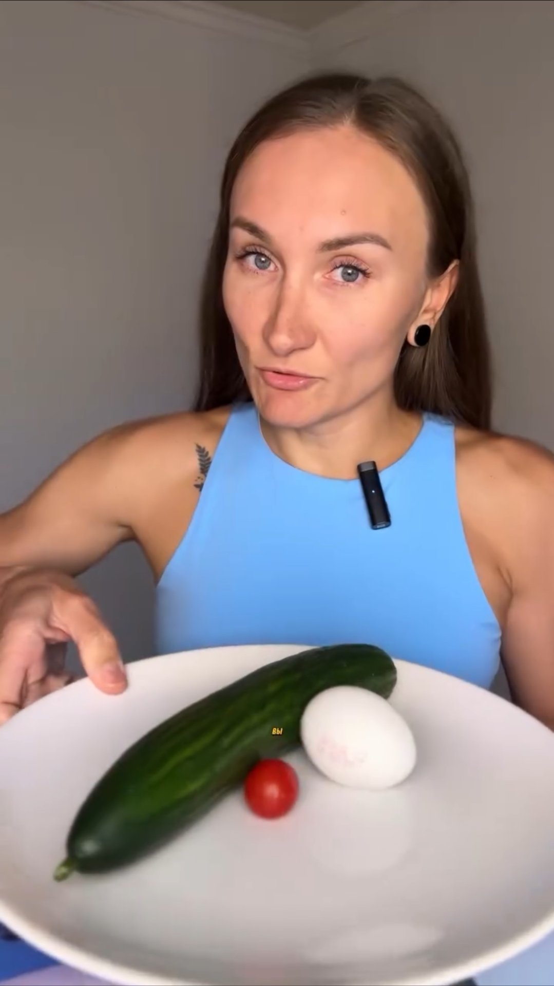 Дефицит калорий ≠ мало есть смотреть онлайн