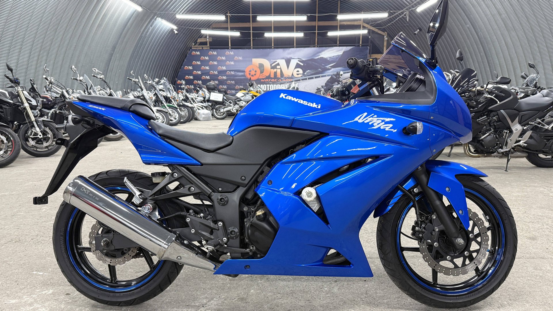 Обзор Kawasaki Ninja 250 |В НАЛИЧИИ| смотреть онлайн