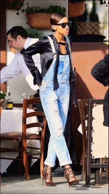 Jasmine Tookes's fashion смотреть онлайн