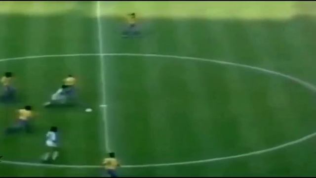 Diego Maradona - playmaking artist. Диего Марадона - Художник-постановщик. смотреть онлайн