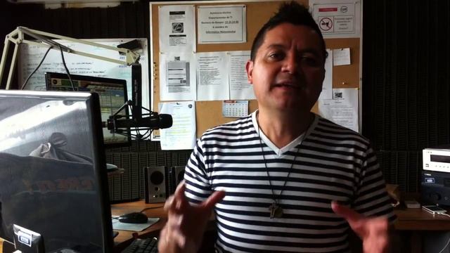 SALSA NUEVA EN Z FM смотреть онлайн