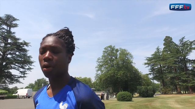 Prépa Euro 2017 : un nouveau visage en Equipe de France смотреть онлайн