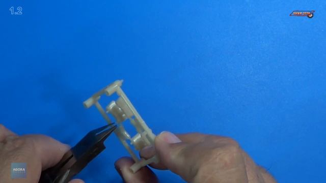 Agora Models Build the T-800 Terminator Pack 1 Stage 2 - Teeth for the Upper Jaw & Right Arm Parts смотреть онлайн