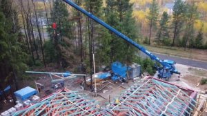 Клинцы 25т стрела 31м - монтаж стропил видео с дрона