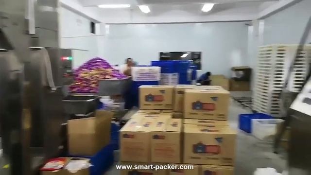 Система наполнения энергетического бара Candy Energy с автоматической вертикальной упаковочной маши смотреть онлайн