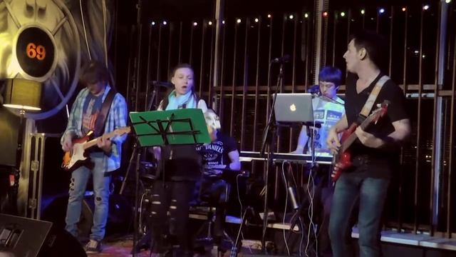 Сидней - Johnny Be Good (Chuck Berry Cover) смотреть онлайн