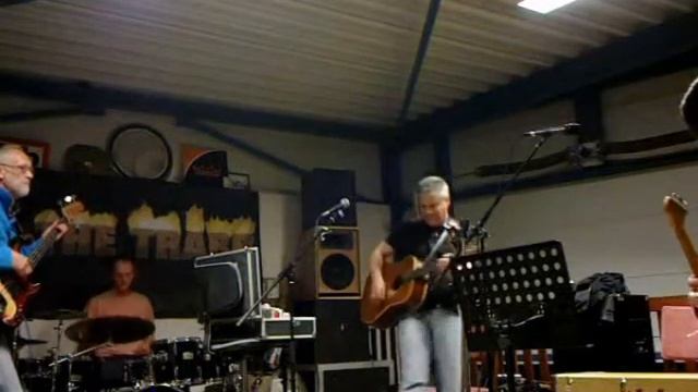 'HOLLYWOOD HILLS' Performed By SouthernRockBand BOOTLEG.avi