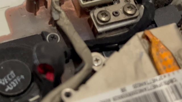 SONY VAIO PCG-71511V. Разбор и чистка