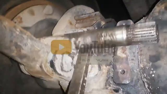 Сломана тормозная трещотка. Замена, без снятия колес и тормозного барабана. смотреть онлайн