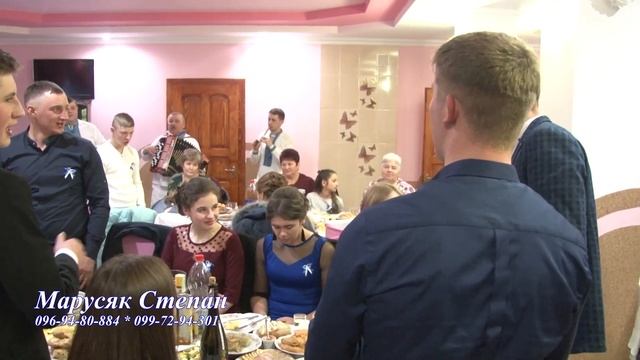 Підманула підвела. Українська застільна пісня на весіллі смотреть онлайн