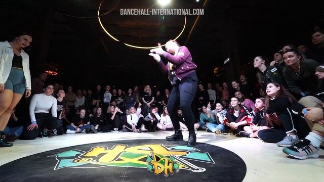 DANCEHALL INTERNATIONAL RUSSIA 2020 | BATTLE 1VS1 | POTANTSEVA [WIN] VS KRETS LIL GANGSTA смотреть онлайн