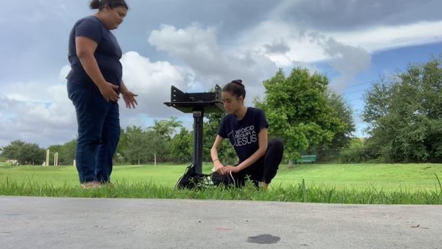 On my way to math (Jasmine, Estrella, Yasirah, Anthony) смотреть онлайн