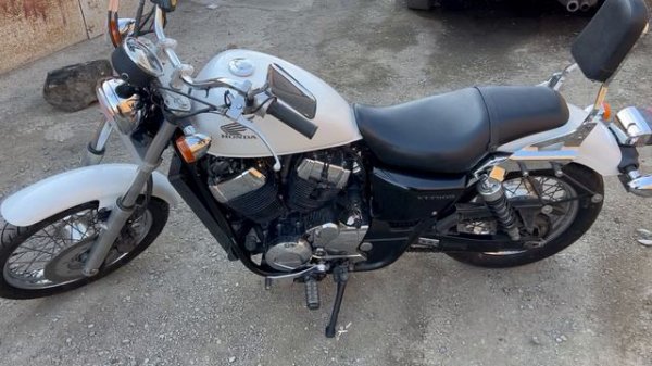 Мотоцикл Honda VT 750s