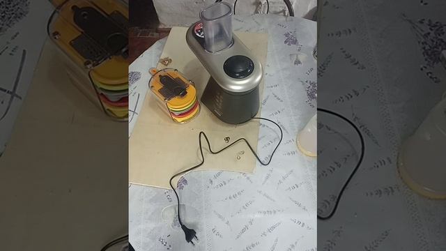 Обзор электрической тёрки Мулинех смотреть онлайн