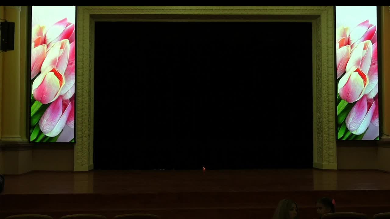 Концерт "К 8 марта" смотреть онлайн