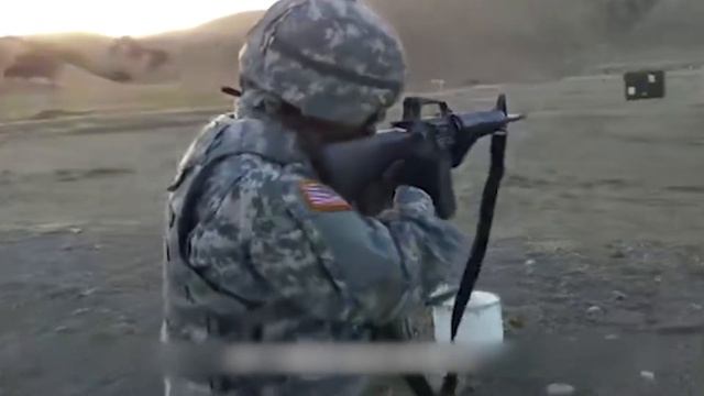 كانت مبيعات النسخة الأصلية مروعة ، لكن الأسلحة المعدلة اشتراها لبنانAR18 assault rifle смотреть онлайн