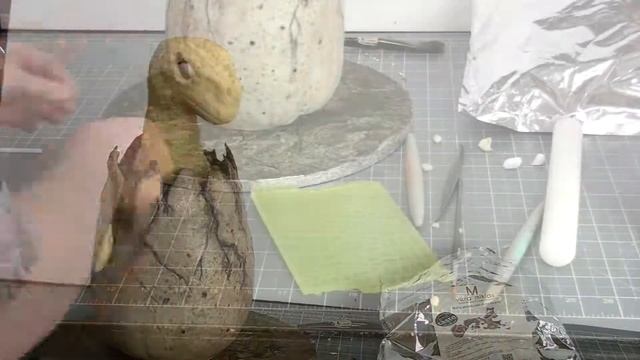 Dinosaur Egg Cake смотреть онлайн