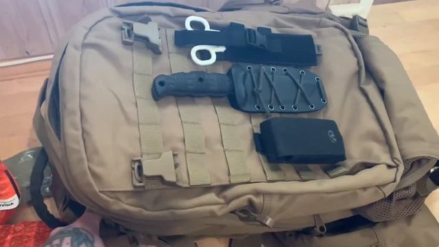 Truck bag/72h bug out bag example смотреть онлайн