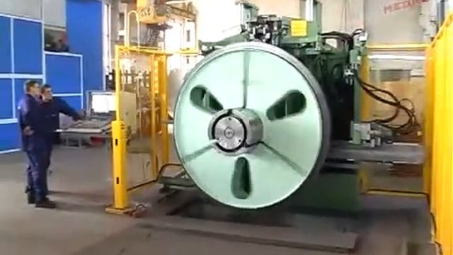 АМЗ ВЕНТПРОМ приобрел новый фланцегибочный станок