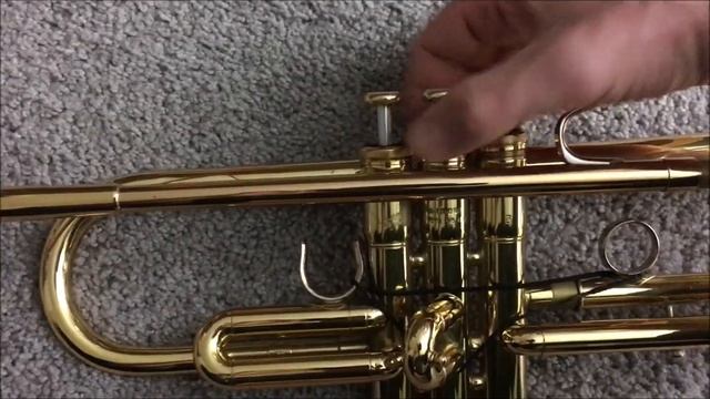 How to Properly Insert Trumpet Valves (What To Do If No Air Is Blowing Through Your Horn) смотреть онлайн