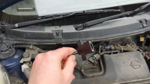 Ремонт ФОРСУНОК омывателя (nissan march k12, micro) замена форсунок