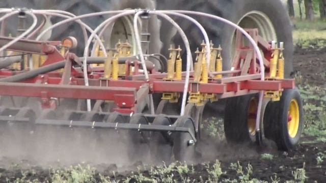 Bourgault 5710 смотреть онлайн
